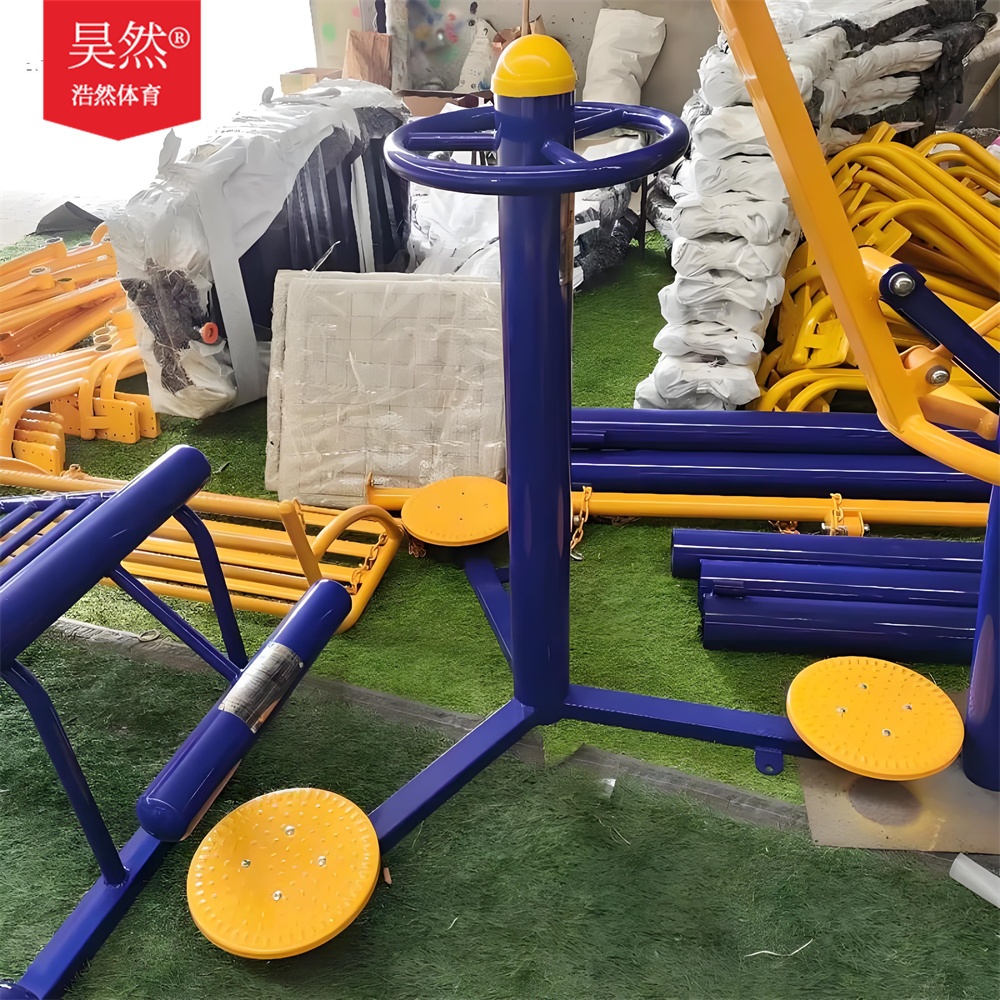 地上三人扭腰器